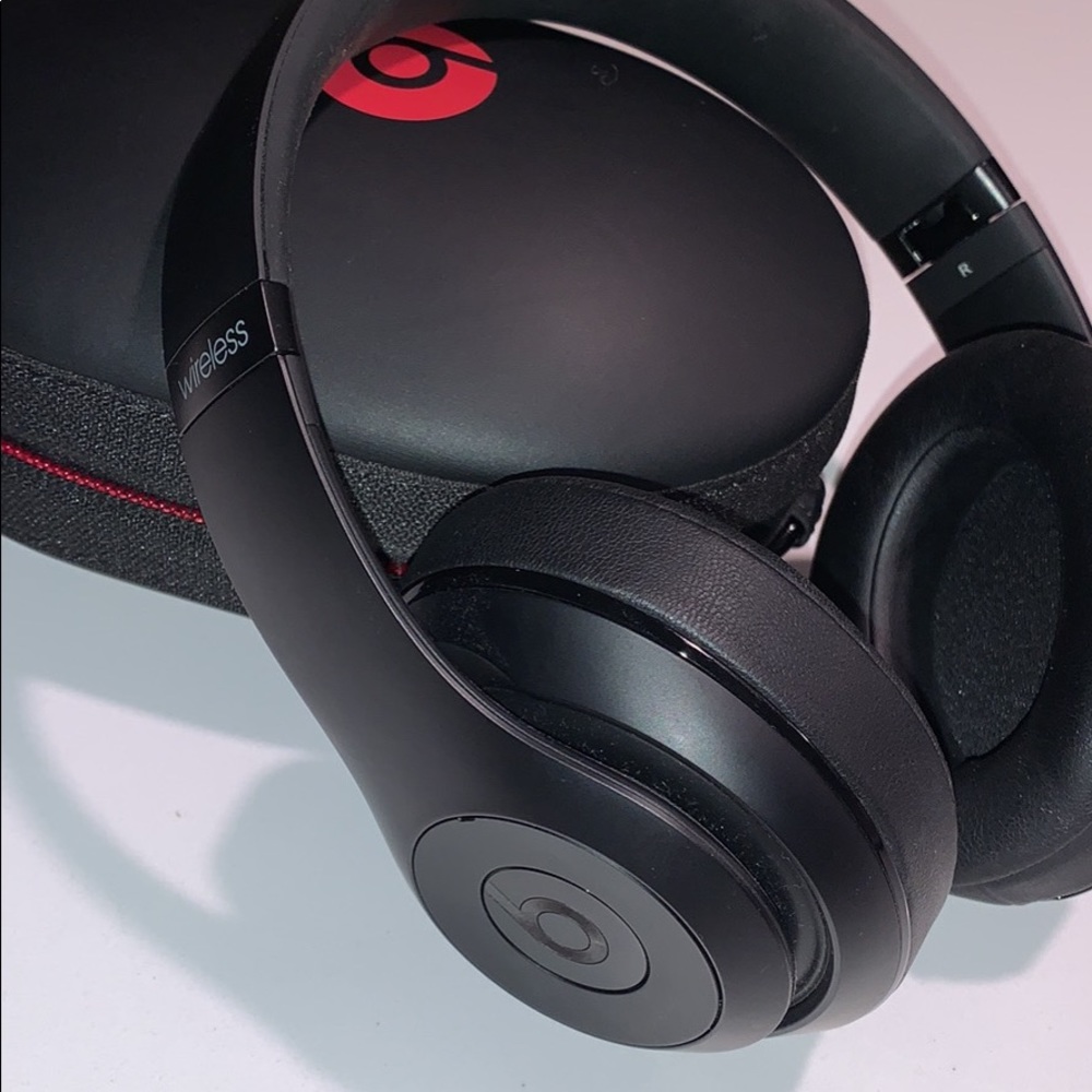 Beats by Dre Studio Over-Ear Headphones